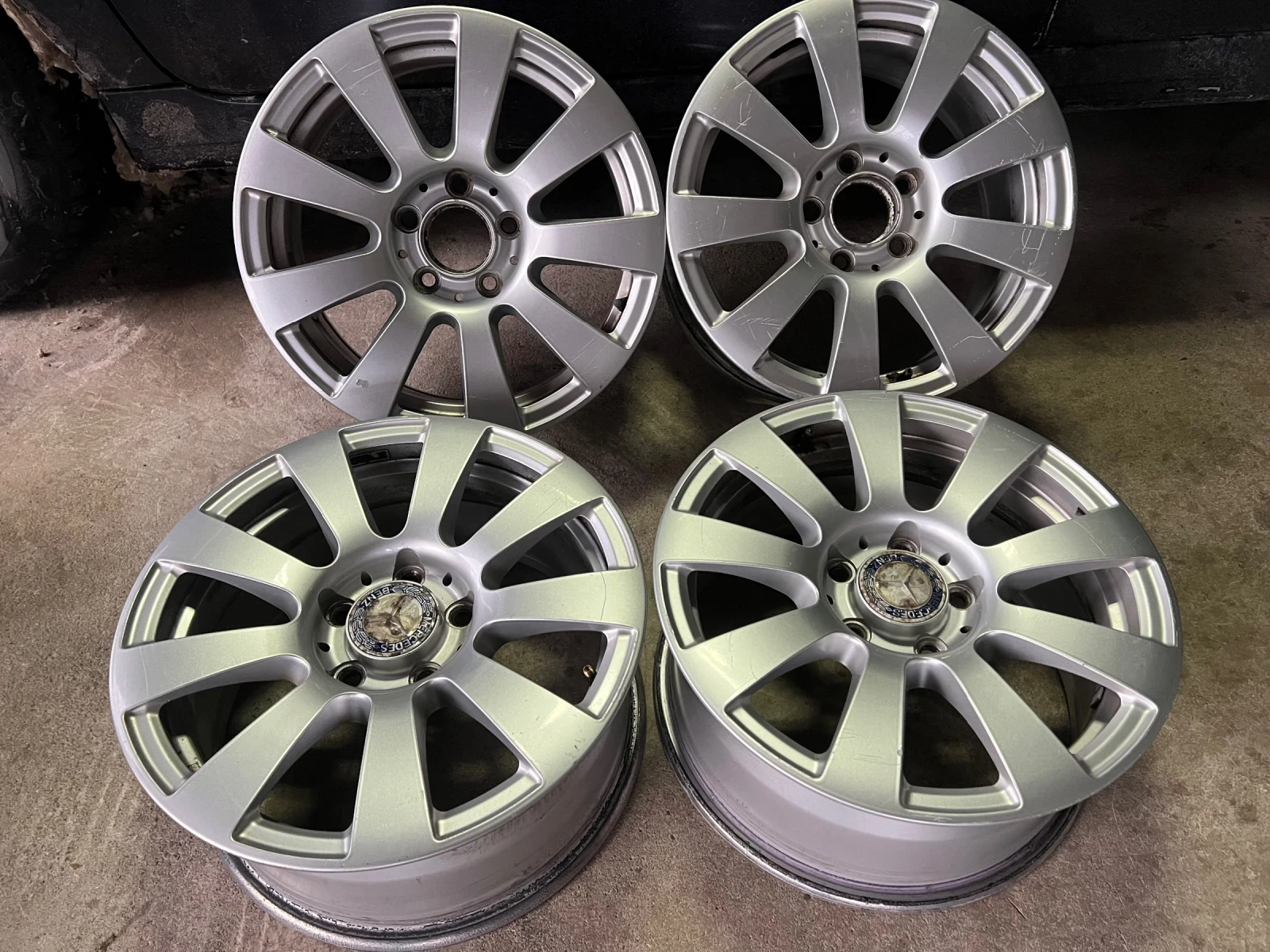 ������ �� Mercedes-Benz E 220 | Mobile.bg � ����������� 2