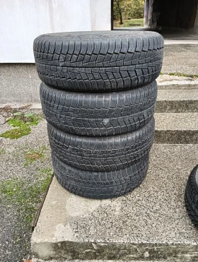 Гуми Зимни 205/55R16, снимка 1 - Гуми и джанти - 47990105