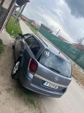 Opel Astra 1.7 CDTI, снимка 4