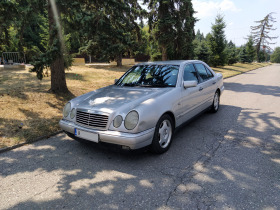 Обява за продажба на Mercedes-Benz E 200 ~5 250 лв. - изображение 1