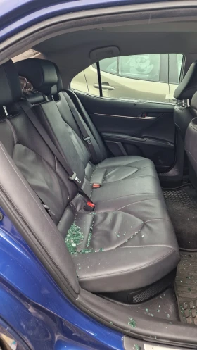 Toyota Camry, снимка 14 - Автомобили и джипове - 53650268