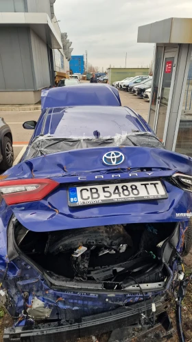 Toyota Camry, снимка 12 - Автомобили и джипове - 53650268