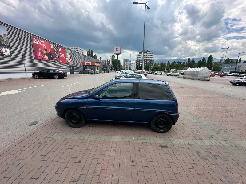 Lancia Ypsilon, снимка 15 - Автомобили и джипове - 45984682