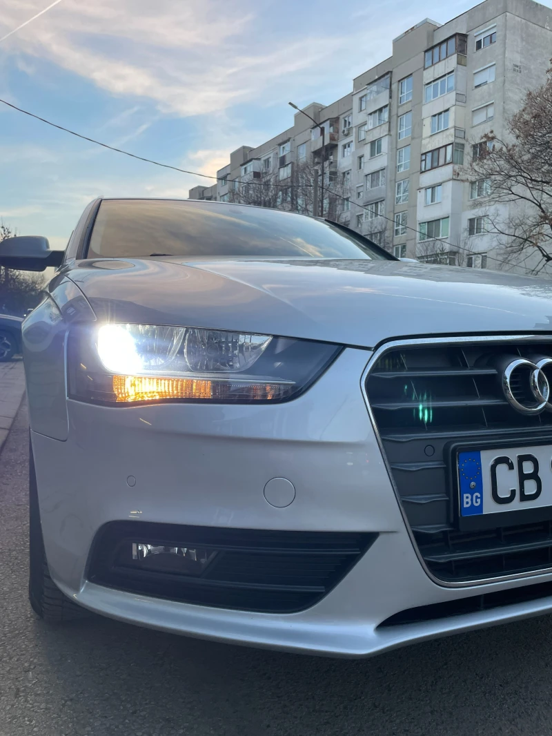 Audi A4, снимка 2 - Автомобили и джипове - 48562576