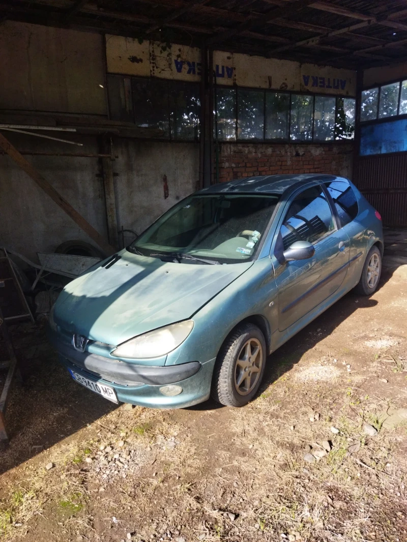 Peugeot 206 1.4 газова уредба, снимка 1 - Автомобили и джипове - 47931851