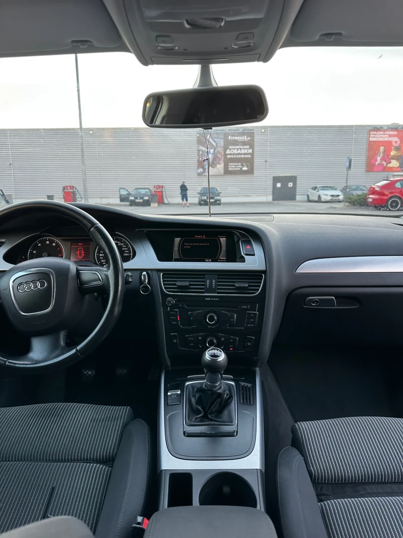 Audi A4 1.8 TFSI, снимка 7 - Автомобили и джипове - 48619216