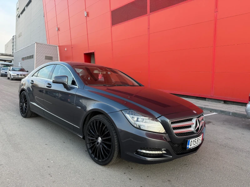 Mercedes-Benz CLS 350 МАСАЖ* КАМЕРА* AMG, снимка 2 - Автомобили и джипове - 48787808