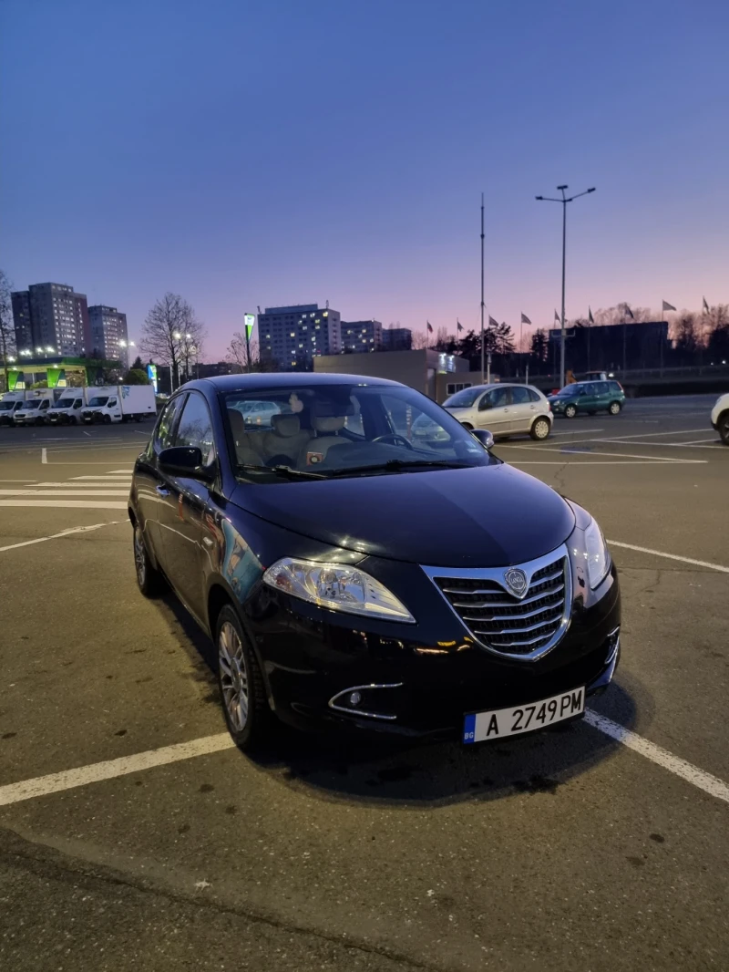 Lancia Ypsilon YXG11, снимка 1 - Автомобили и джипове - 49454762