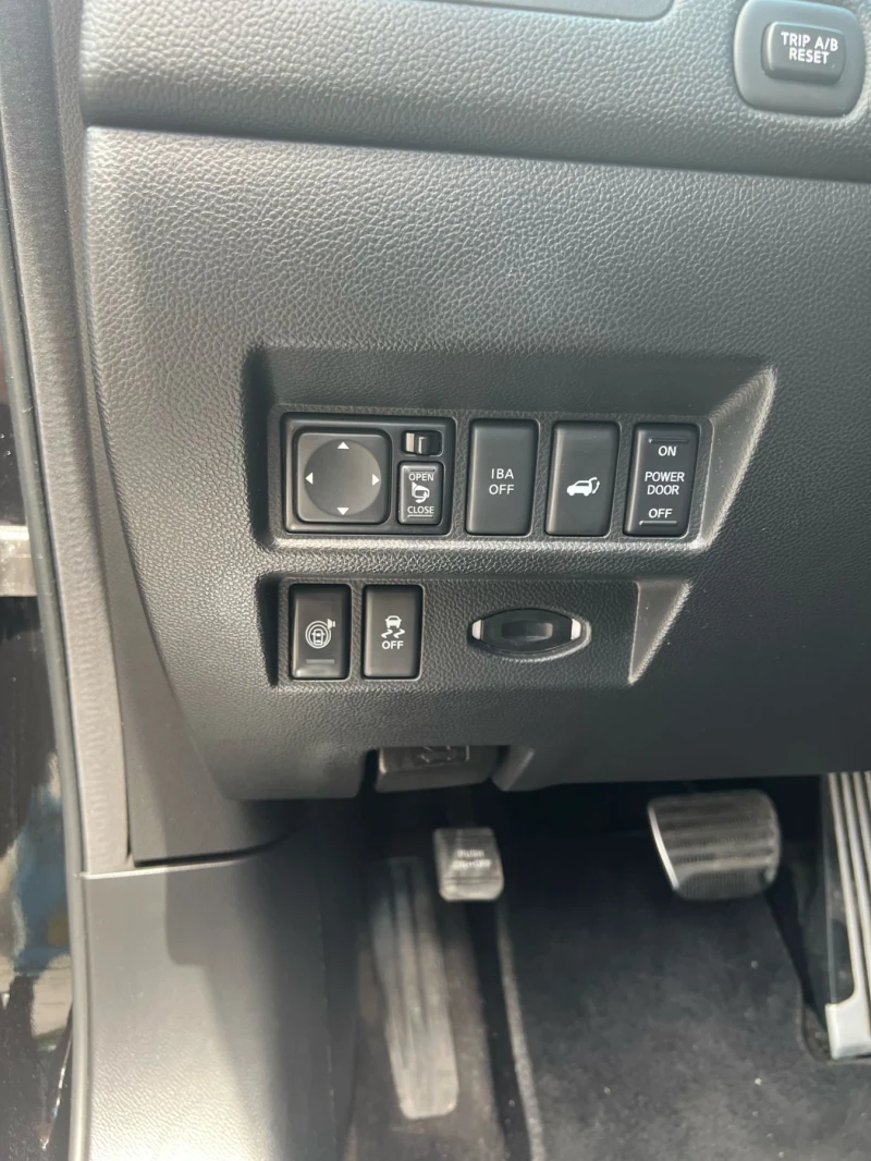 Infiniti QX70, снимка 6 - Автомобили и джипове - 52547570