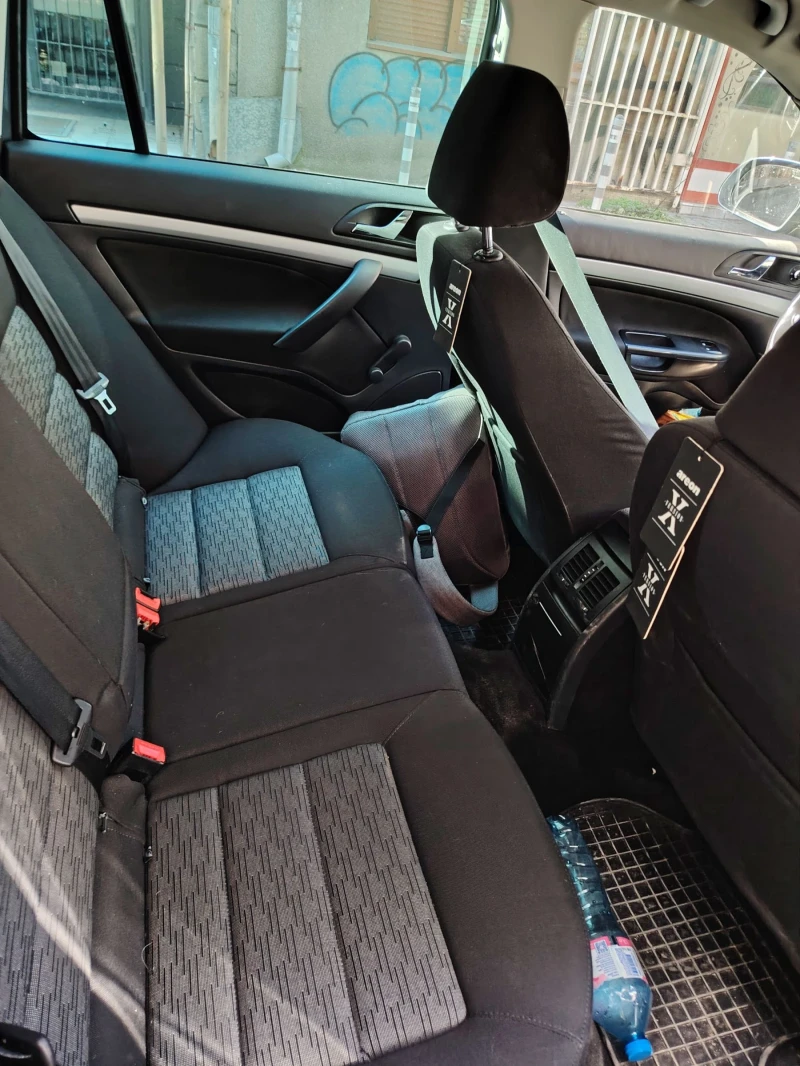 Skoda Octavia 1.8т, снимка 5 - Автомобили и джипове - 52519115