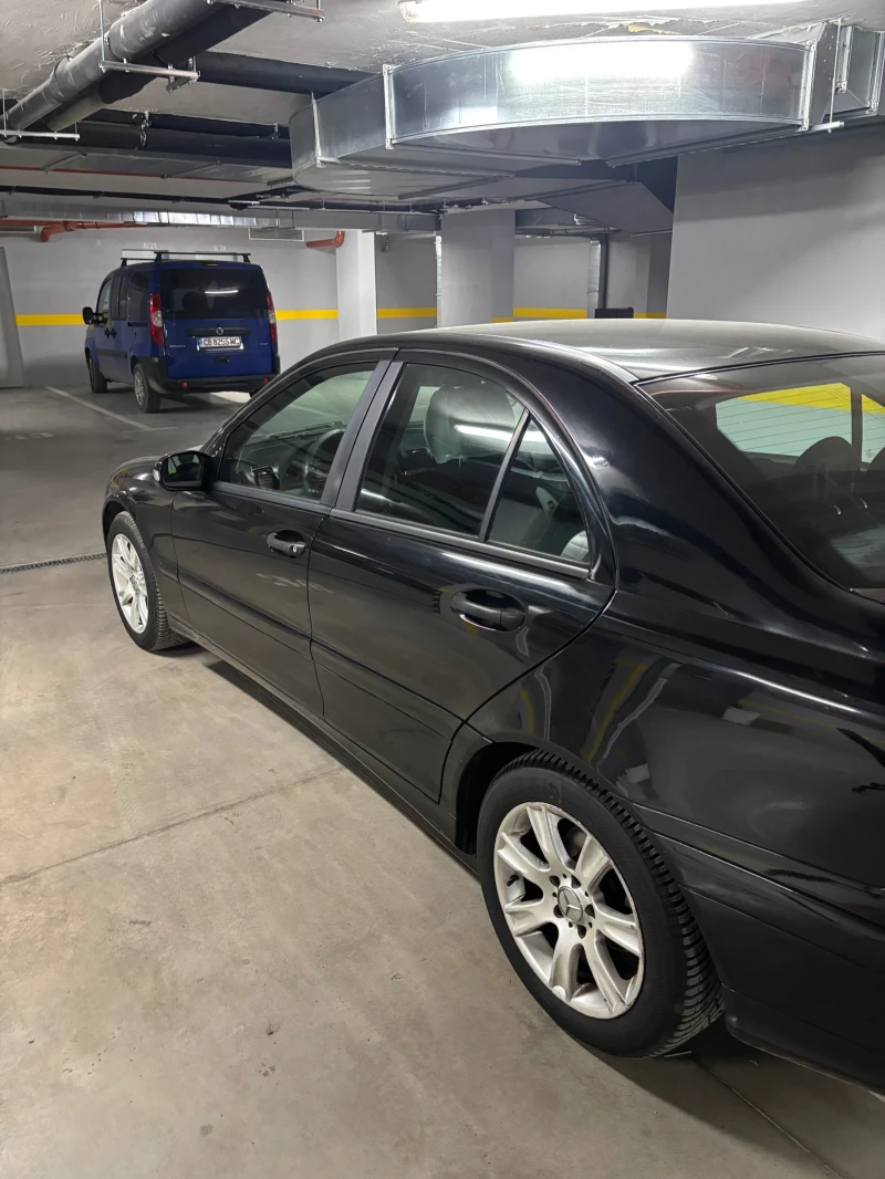 Mercedes-Benz C 220 CDI, снимка 2 - Автомобили и джипове - 52849999