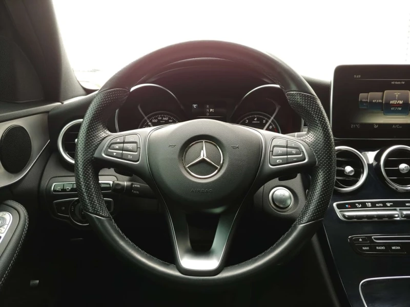 Mercedes-Benz C 300 * CARFAX * ЦЕНА ДО БГ, снимка 12 - Автомобили и джипове - 53173407