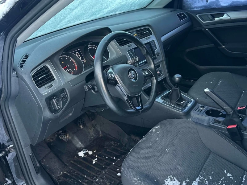 VW Golf * 5dr HB Man 1.8 TSI * CARFAX * ЦЕНА ДО БГ, снимка 7 - Автомобили и джипове - 53214525