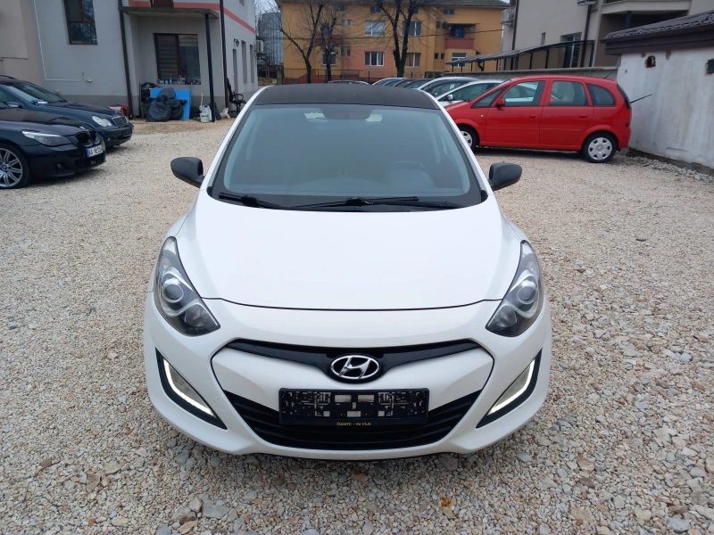 Hyundai I30 1.4i 6ск 100кс, снимка 2 - Автомобили и джипове - 53458138