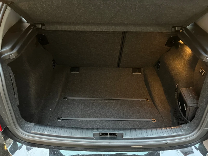 BMW 116 2.0 -122 КС, снимка 11 - Автомобили и джипове - 53504350