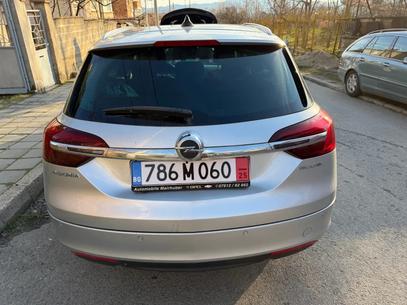 Opel Insignia, снимка 5 - Автомобили и джипове - 53586472