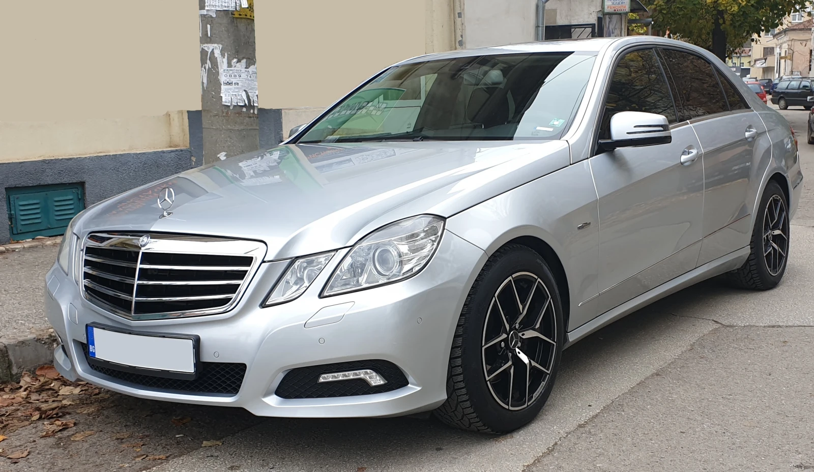 Mercedes-Benz E 350 BlueEFFICIENCY - изображение 4