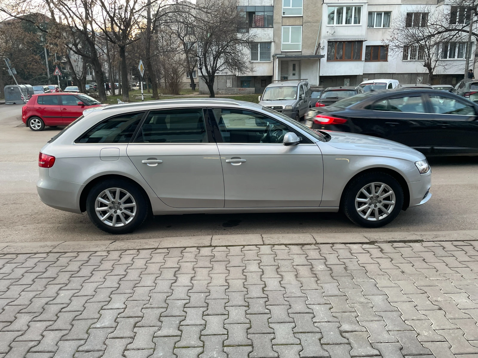 Audi A4  - изображение 4