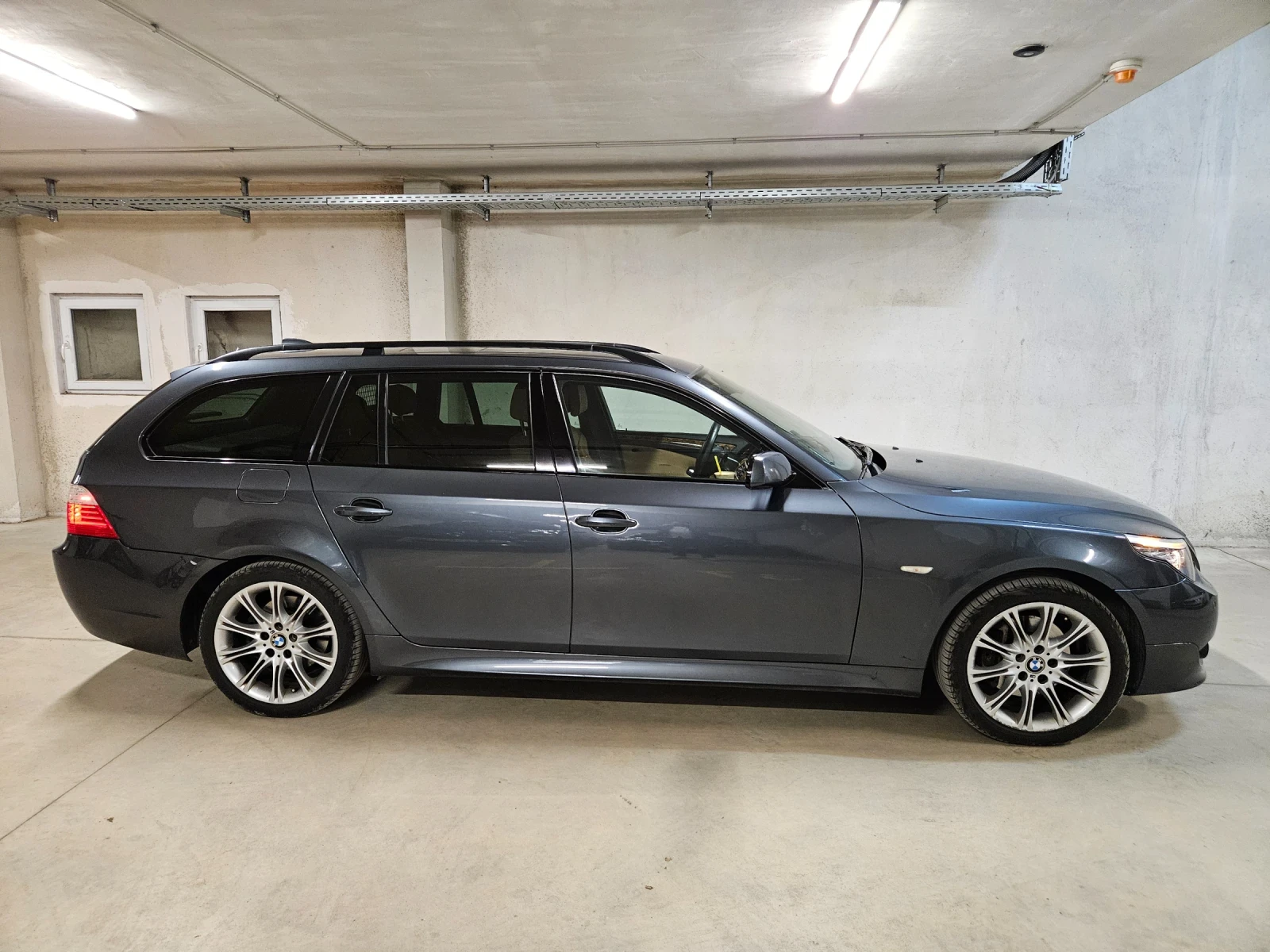BMW 530 М ПАКЕТ - изображение 9