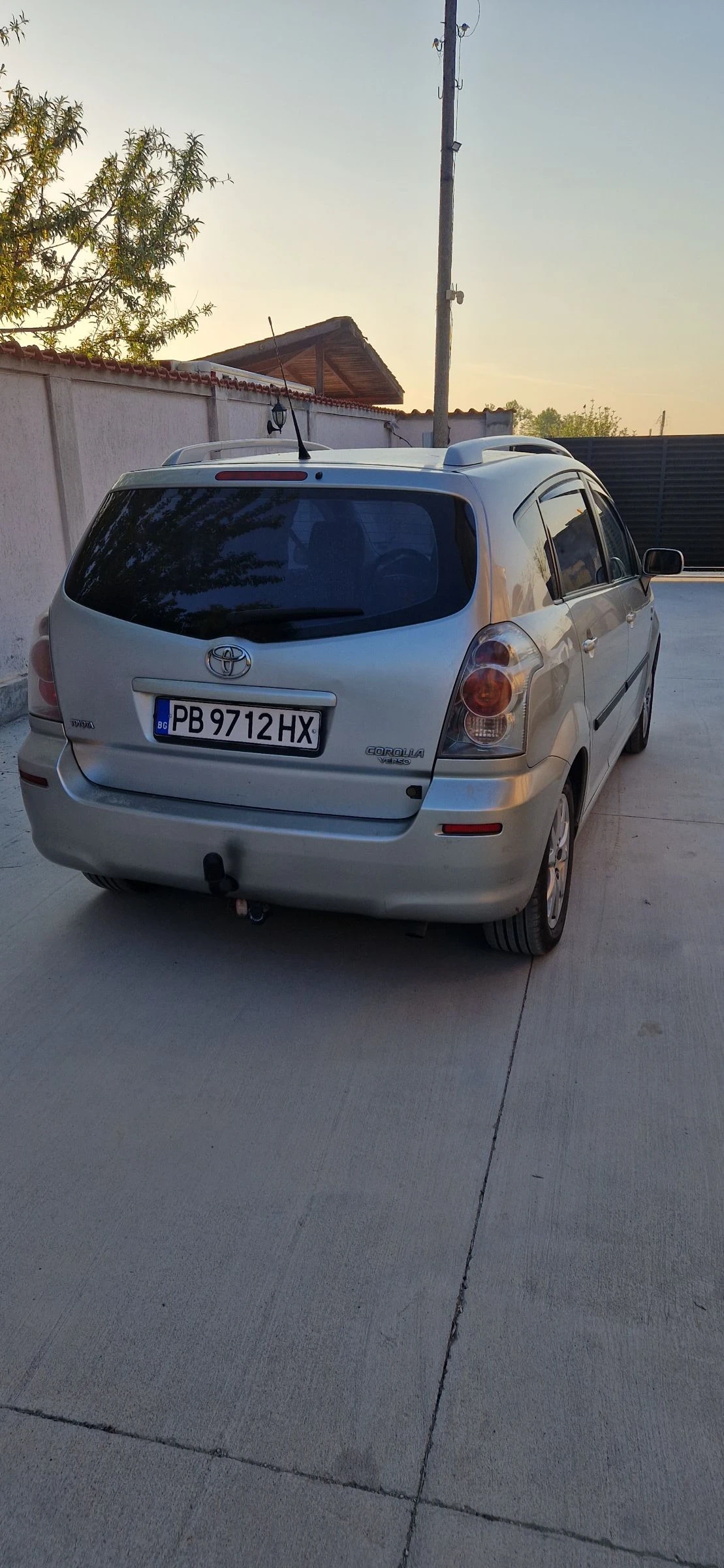 Toyota Corolla verso 1.8 LPC - изображение 4