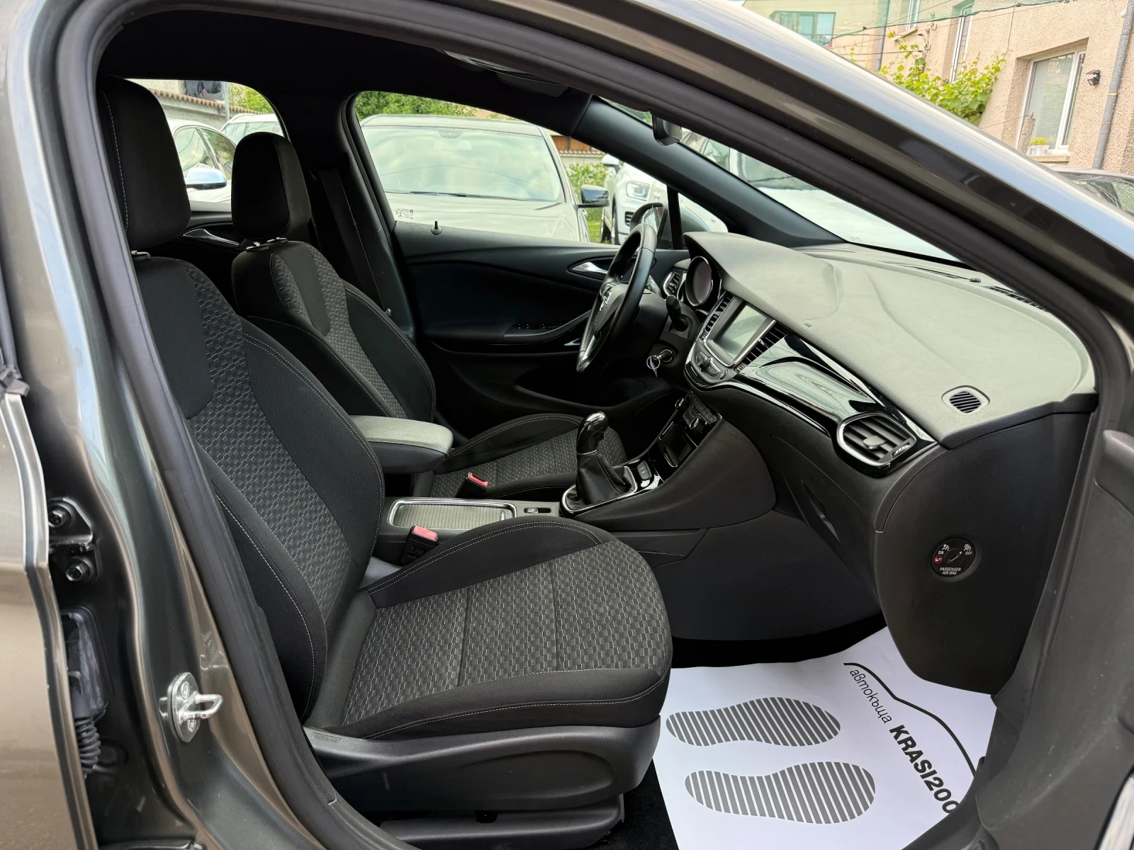 Opel Astra 1.4T ECOTEC CNG  | Mobile.bg — изображение 13