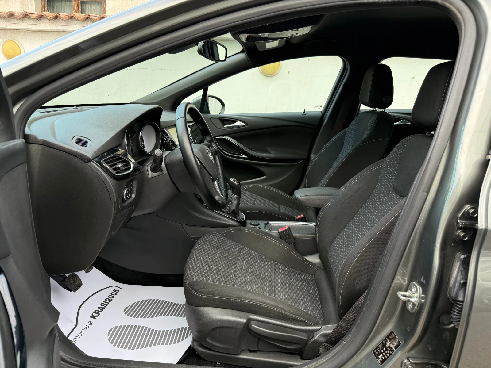 Opel Astra 1.4T ECOTEC CNG  - изображение 7