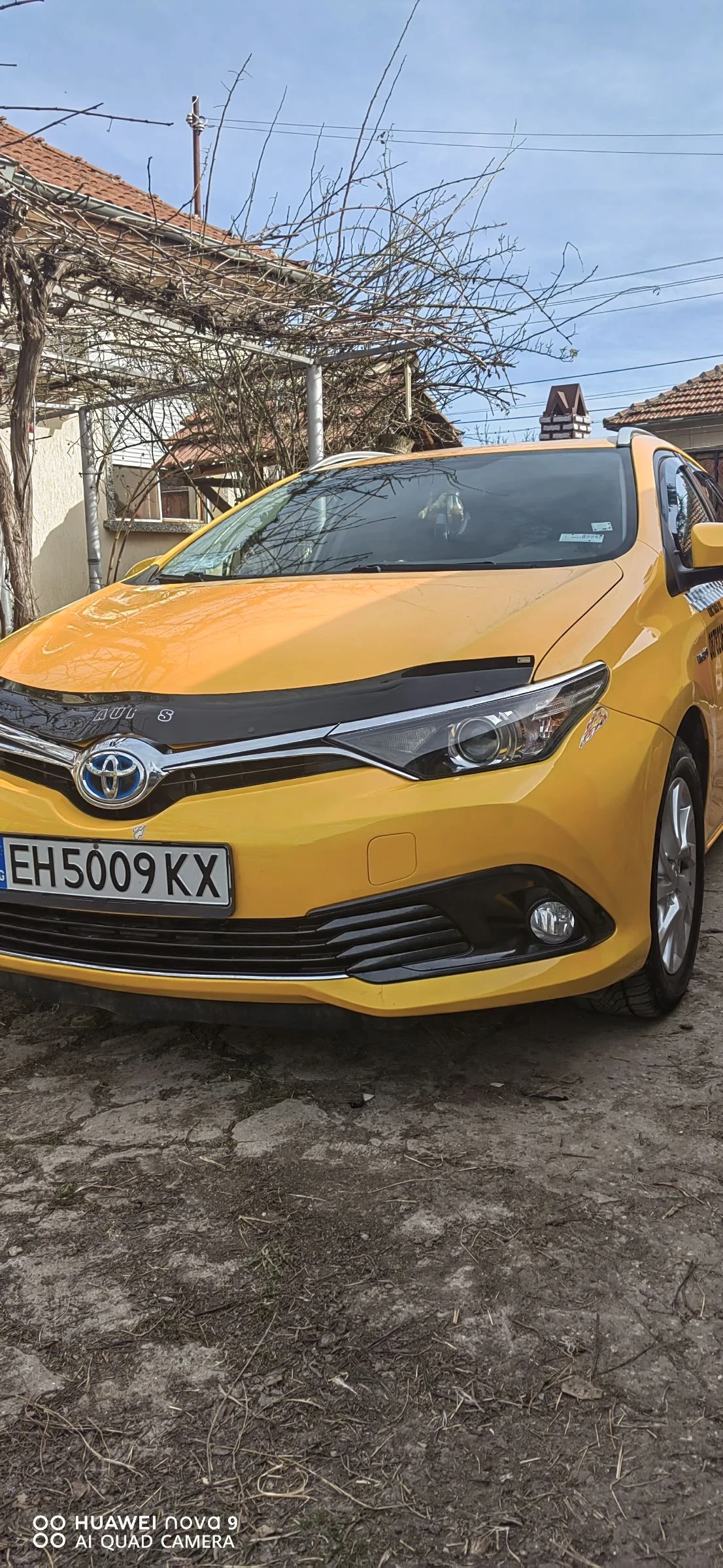 Toyota Auris  - изображение 2