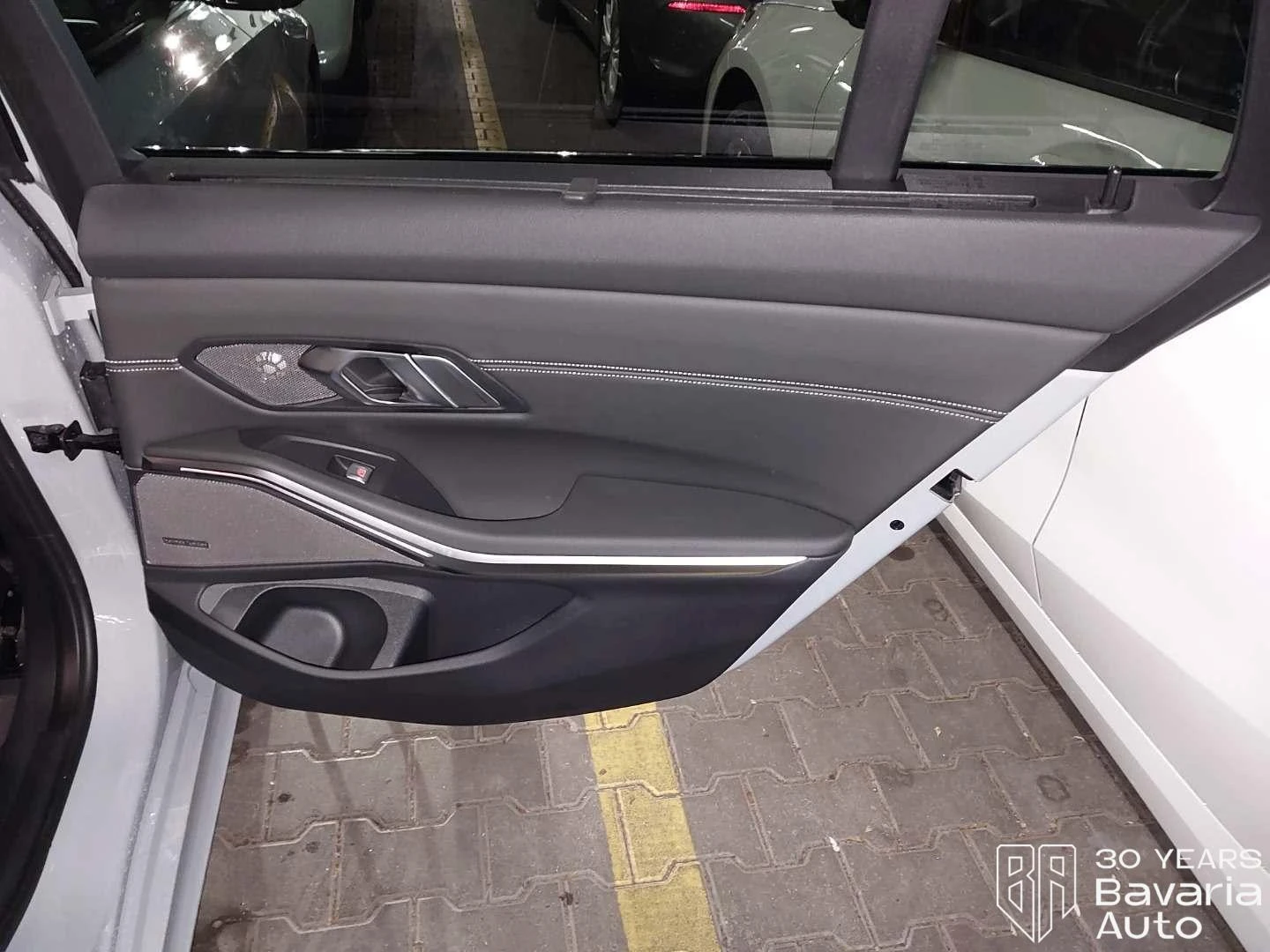 BMW 320 i Touring M Sport Paket - изображение 8