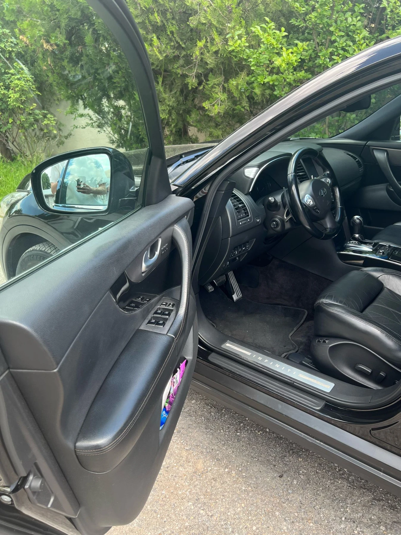 Infiniti QX70 | Mobile.bg   14