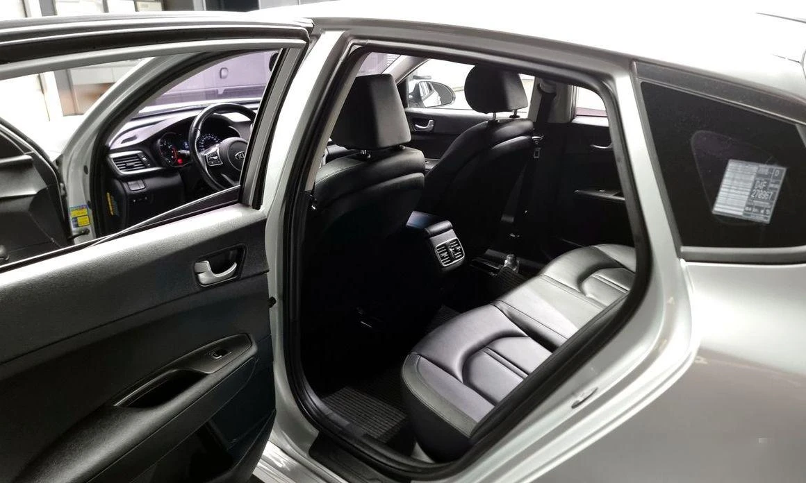 Kia K5 | Mobile.bg   12