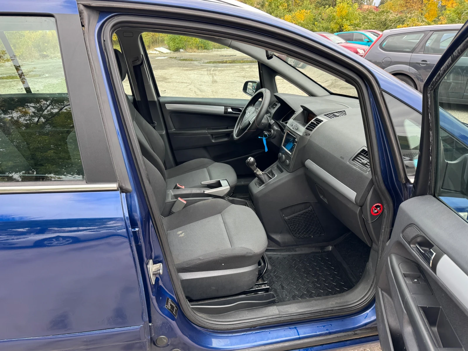 Opel Zafira  - изображение 10