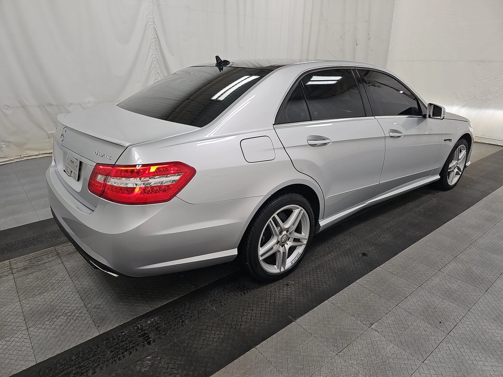 Mercedes-Benz E 500 AMG PACK* HARMAN* PANO* * BI-XENON* KEYLESS | Mobile.bg   6
