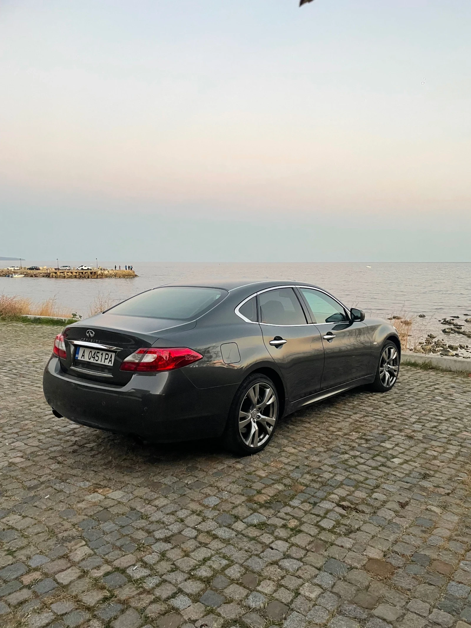Infiniti M 30.D S - изображение 6