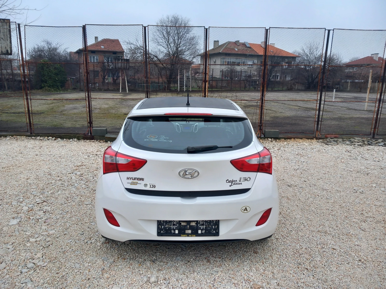 Hyundai I30 1.4i 6ск 100кс - изображение 6