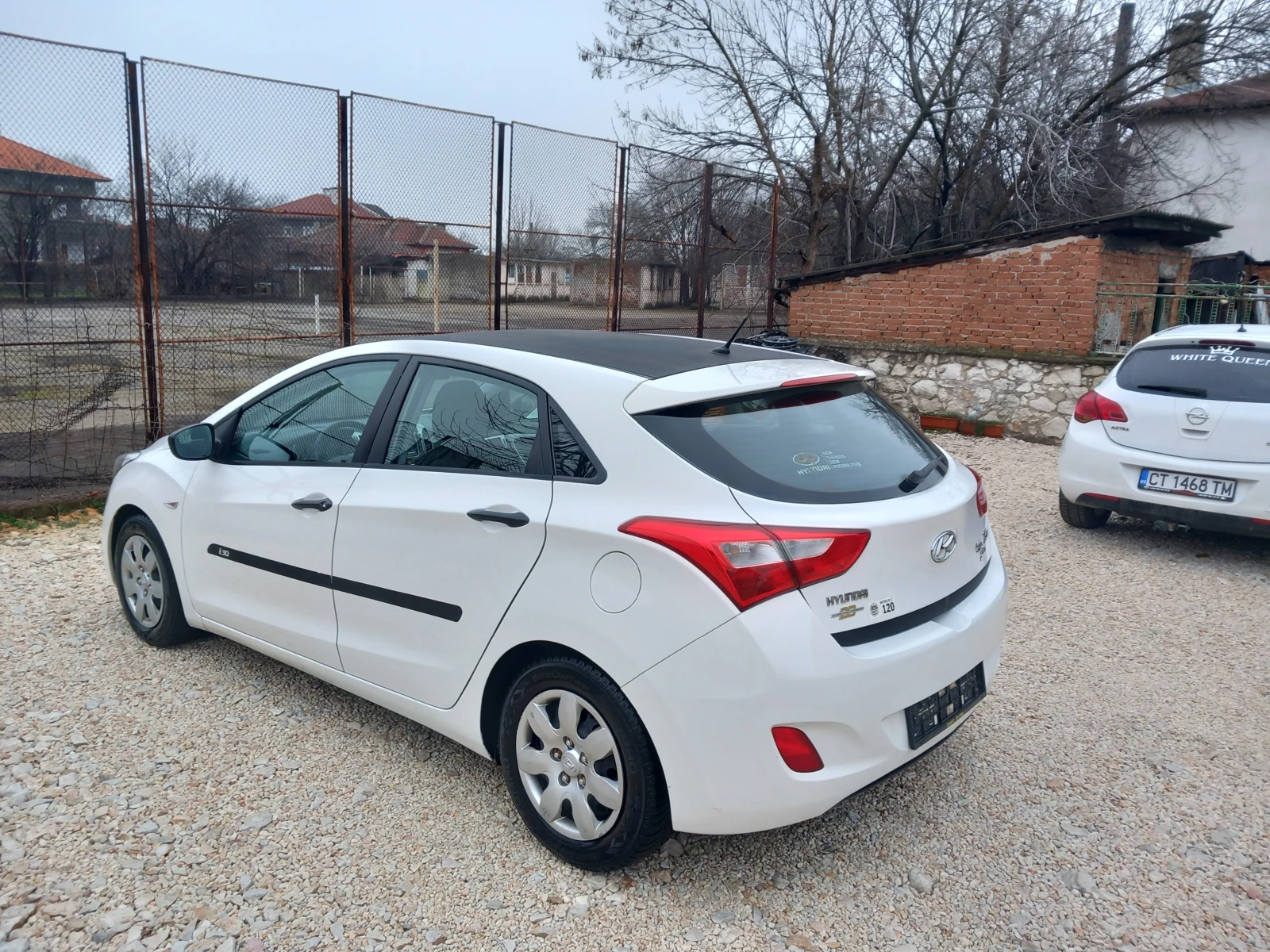 Hyundai I30 1.4i 6ск 100кс - изображение 5