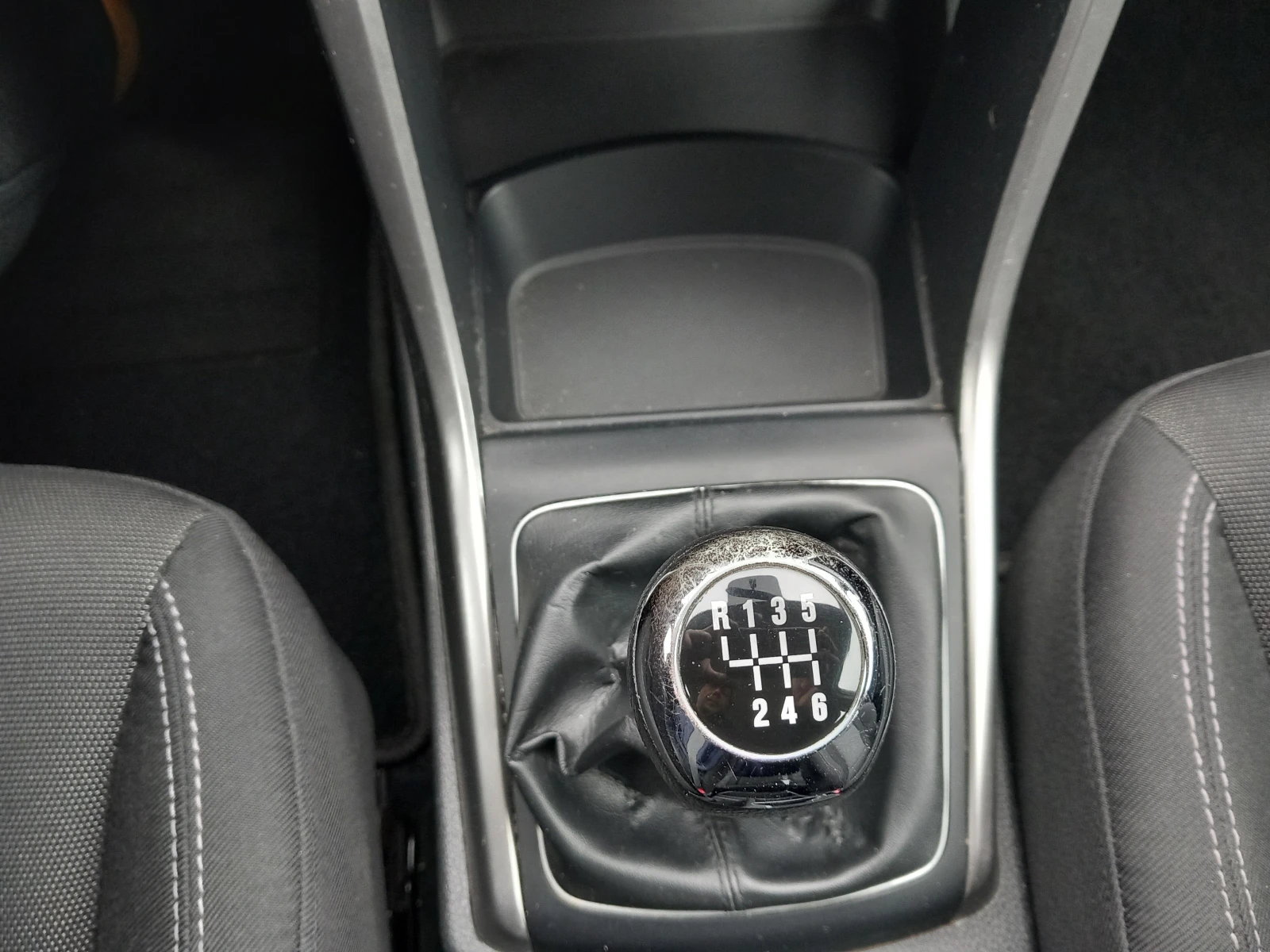 Hyundai I30 1.4i 6�� 100�� | Mobile.bg � ����������� 14