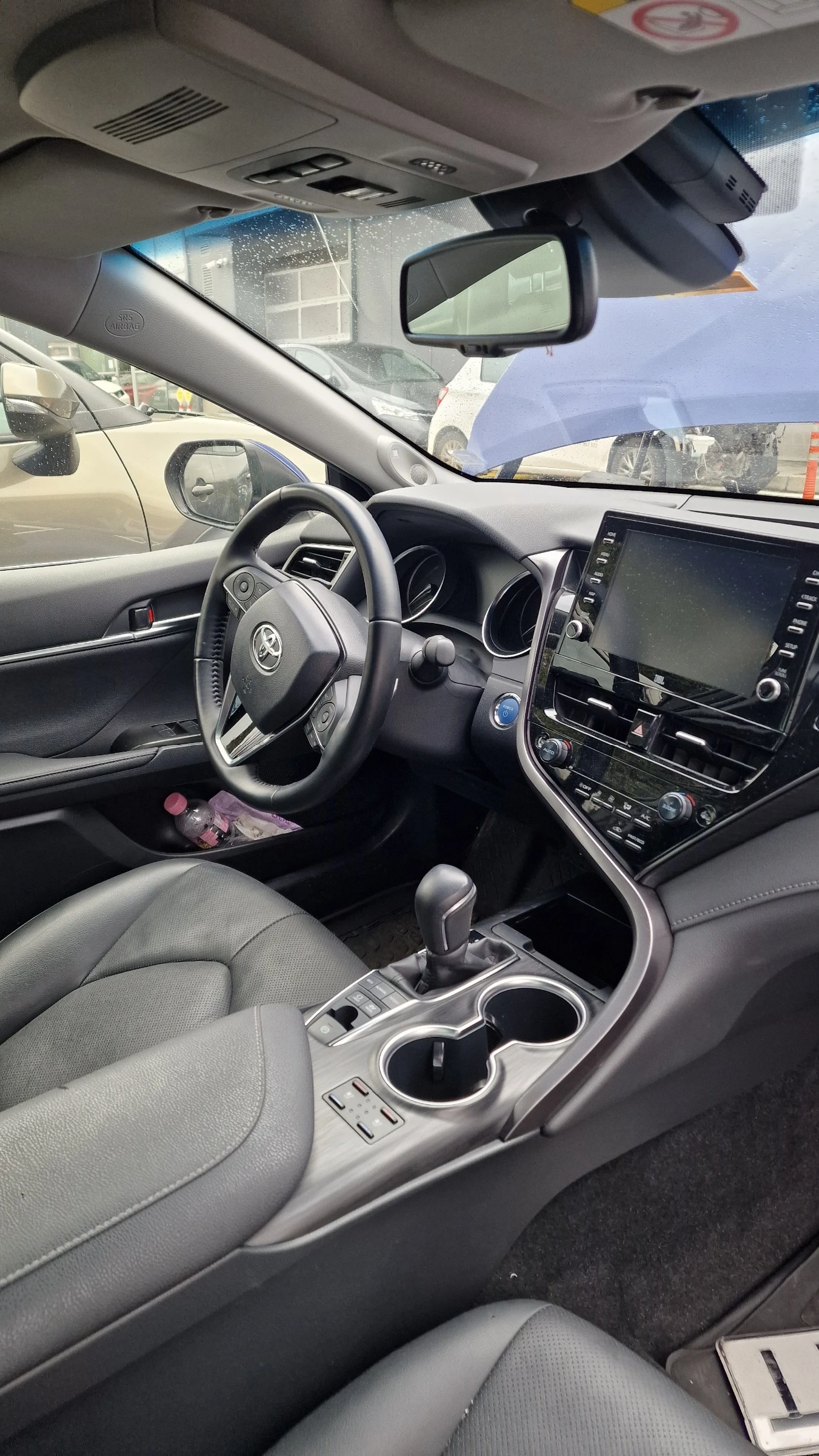 Toyota Camry, снимка 16 - Автомобили и джипове - 53650268