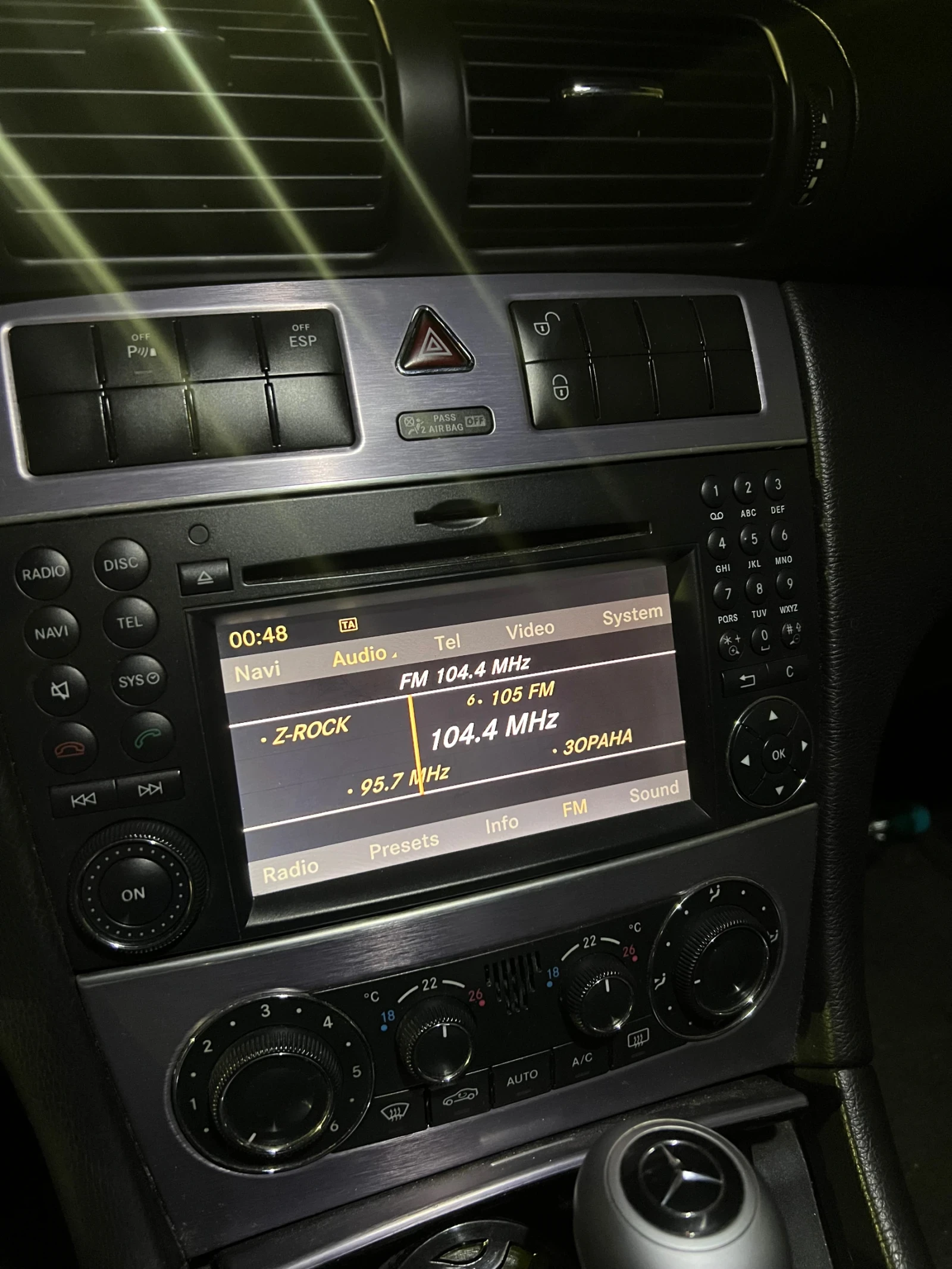 Mercedes-Benz CLC 220 Sport Edition, снимка 11 - Автомобили и джипове - 53979422