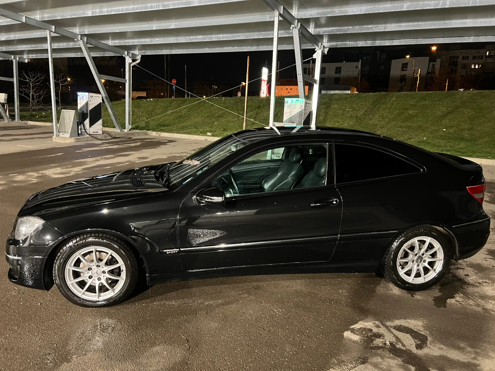 Mercedes-Benz CLC 220 Sport Edition, снимка 3 - Автомобили и джипове - 53979422