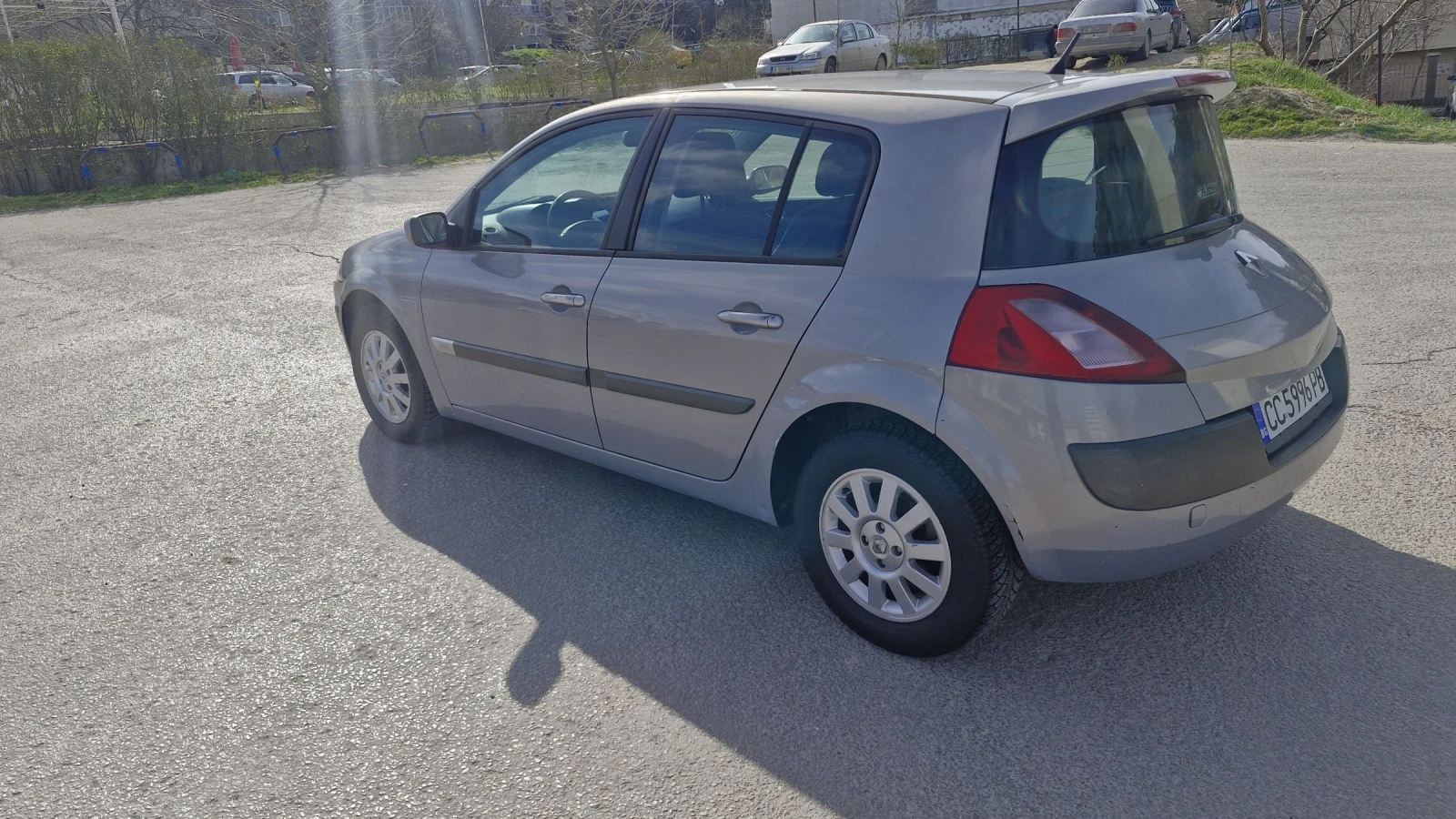 Renault Megane 1.5DCI, снимка 4 - Автомобили и джипове - 54004249