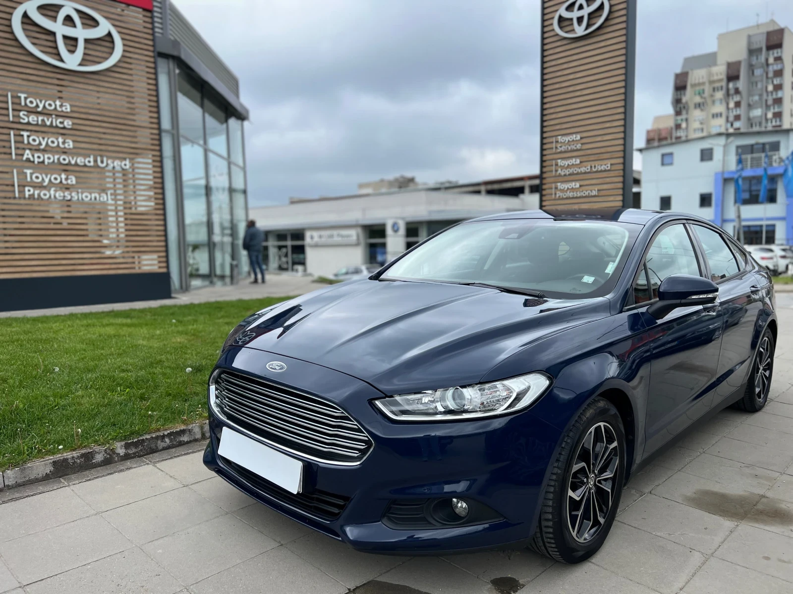 Ford Mondeo
