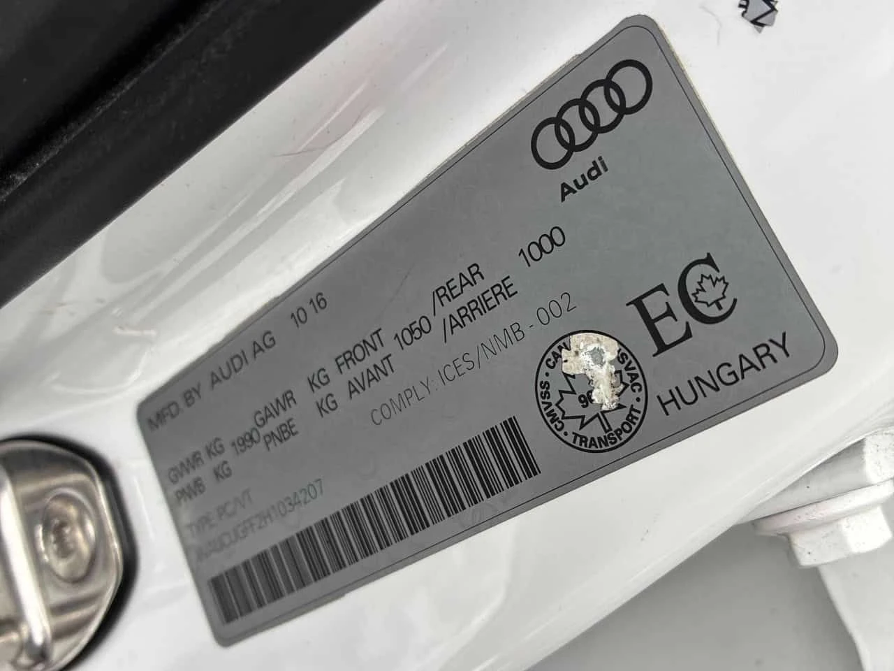 Audi A3 Progressiv * КЛИП НА МОТОРА * ОТ ПРЕДСТАВИТЕЛСТВО, снимка 15 - Автомобили и джипове - 54339540