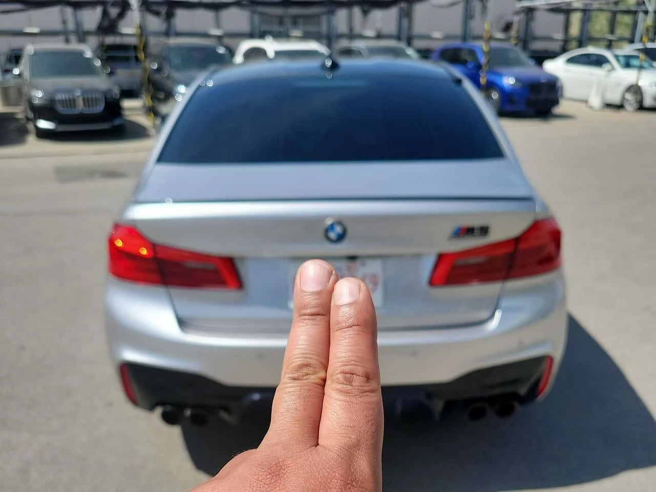 BMW M5 * Sedan * PANO* KEYLESS* ПОДГРЕВ* , снимка 4 - Автомобили и джипове - 54491551