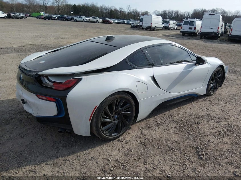 BMW i8 * ������ ����* CARFAX | Mobile.bg � ����������� 3