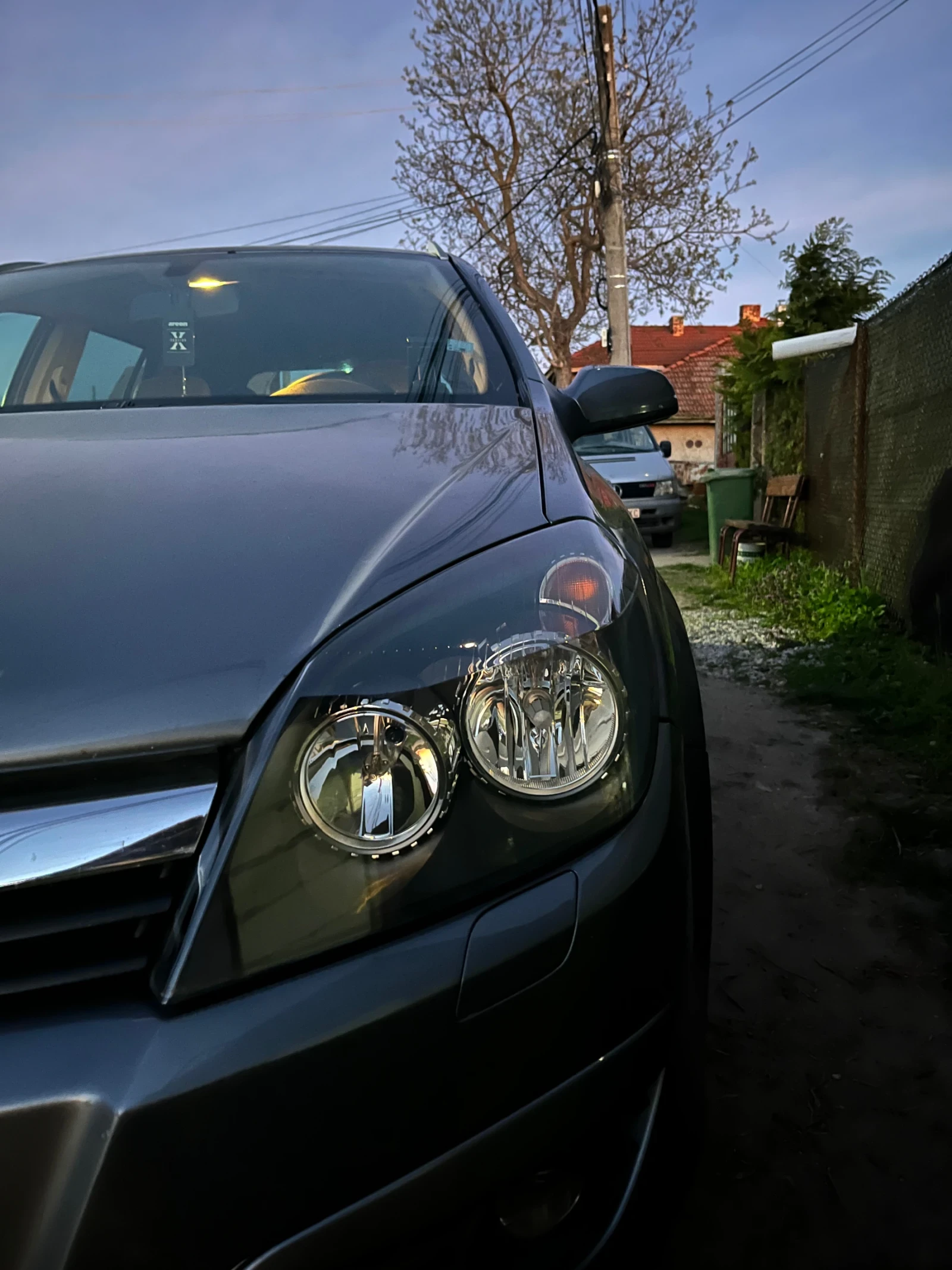 Opel Astra 1.7 CDTI, снимка 10 - Автомобили и джипове - 54837434