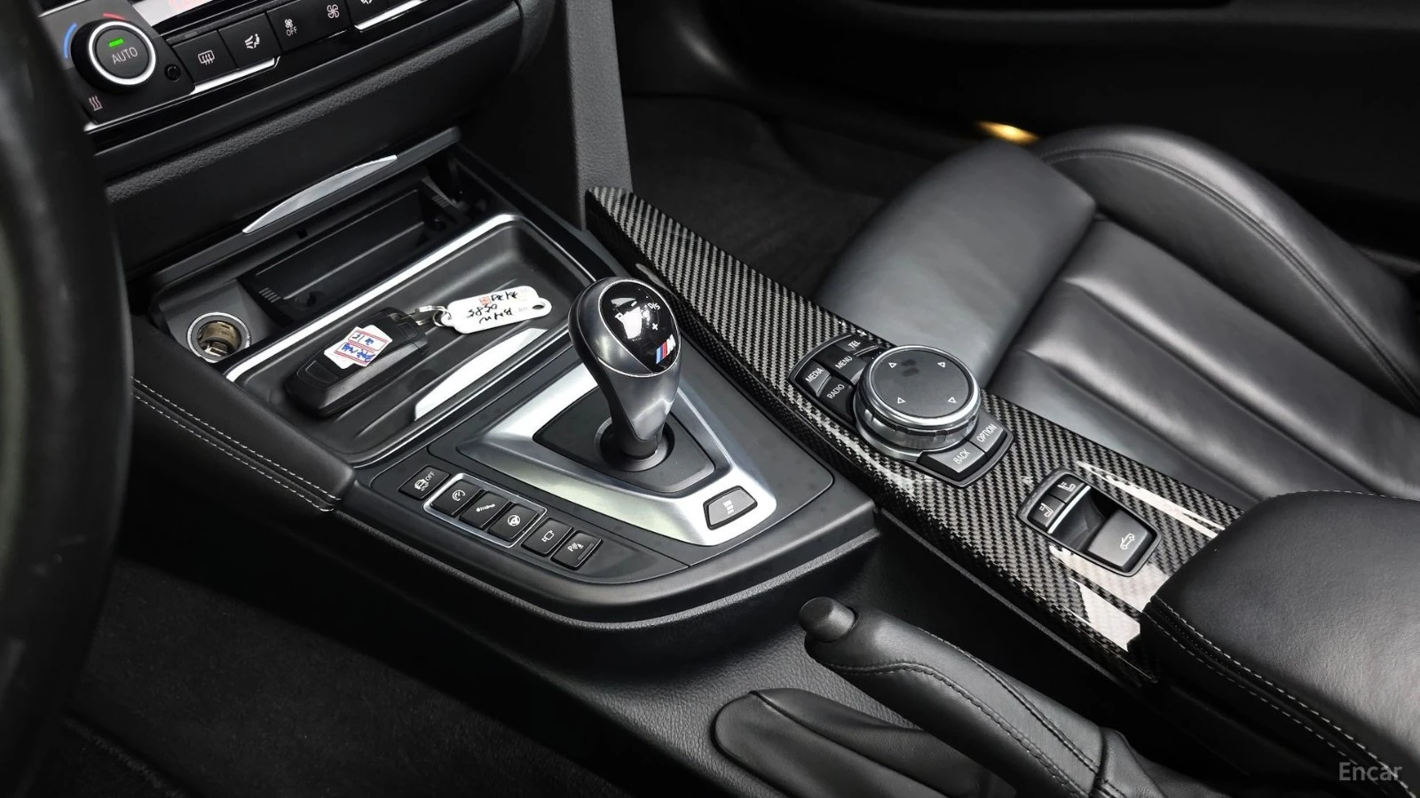 BMW M4 HARMAN* KARDON* 360* КАМЕРА* HUD* ПОДГРЕВ* KEYLESS, снимка 11 - Автомобили и джипове - 55612068