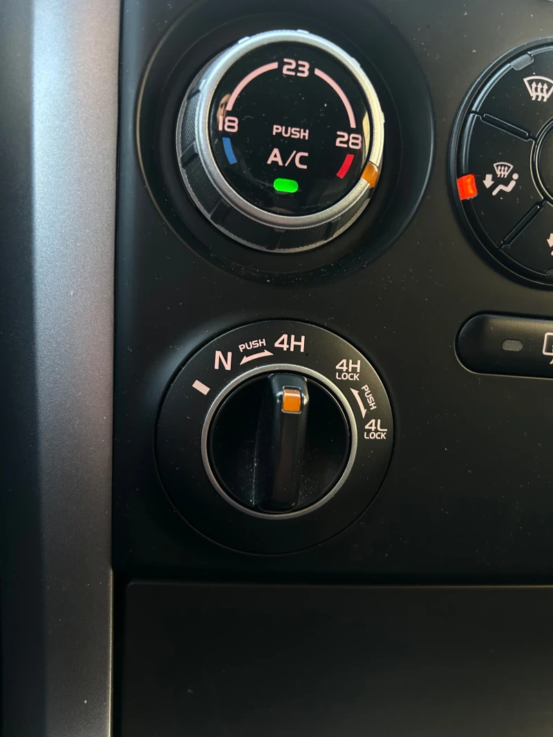 Suzuki Vitara TOP, снимка 11 - Автомобили и джипове - 52849531