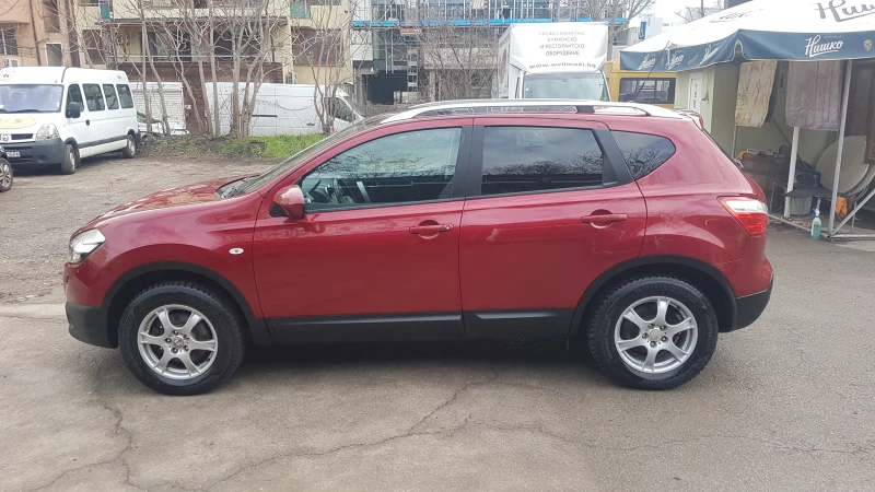 Nissan Qashqai 2.0iAVTOMAT, снимка 2 - Автомобили и джипове - 53119172