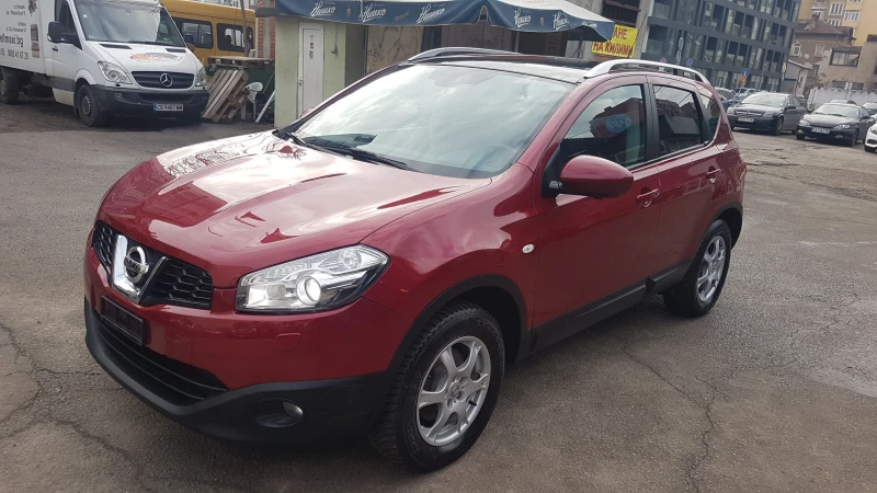 Nissan Qashqai 2.0iAVTOMAT, снимка 6 - Автомобили и джипове - 53119172