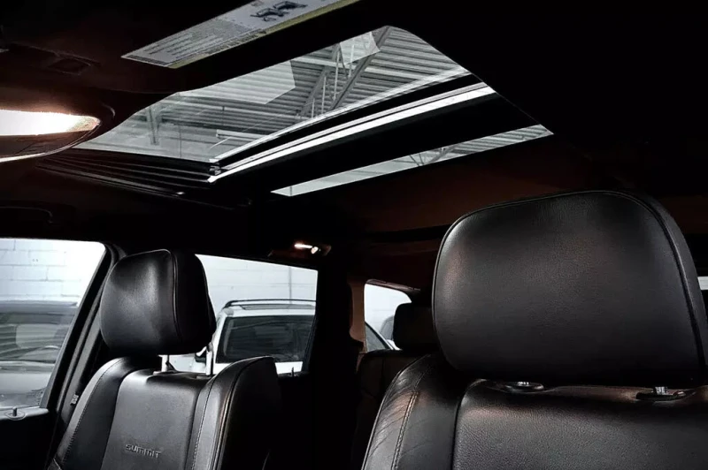 Jeep Grand cherokee SUMMIT* DISTRONIK* V6 PENTASTAR* ОБДУХ* HARMAN* ВЪ, снимка 14 - Автомобили и джипове - 53595285